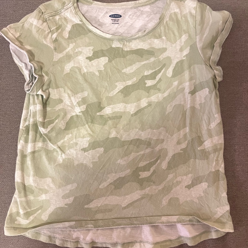 Kids camo tee!